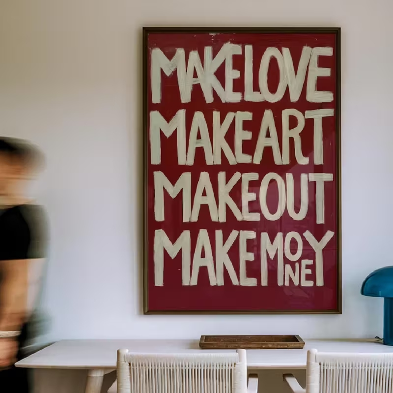 Home Decor Handmade - Modern,Retro Self Made Love Kisses Me